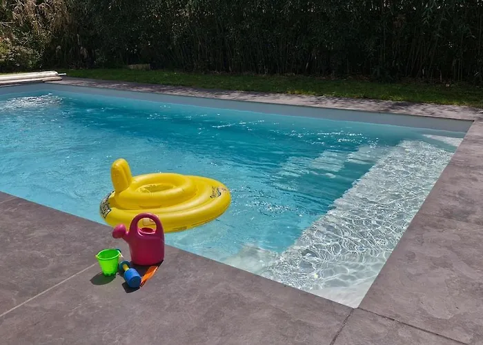 Сasa de vacaciones Maison 4 étoiles Piscine Chauffée Proche